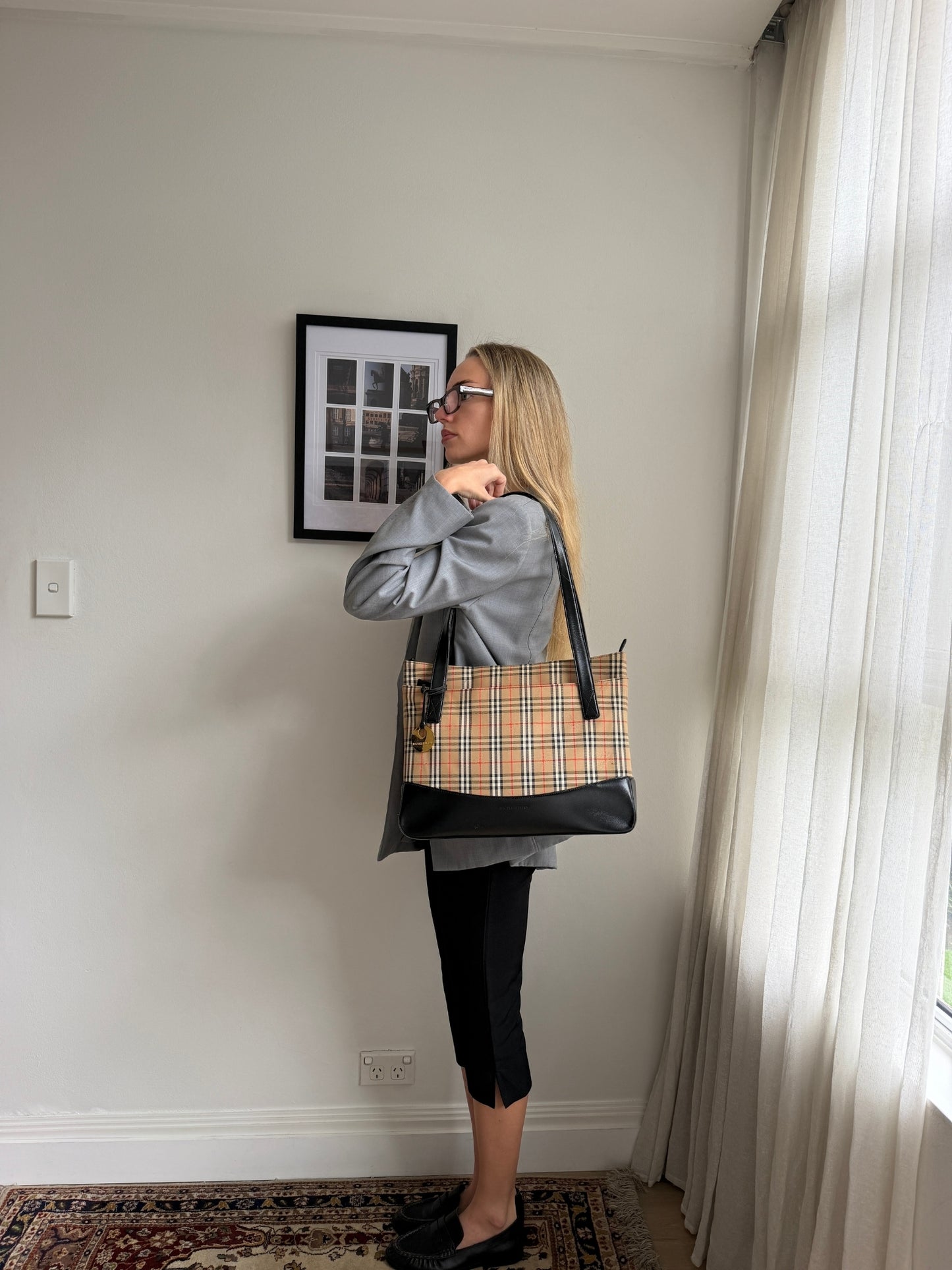 Burberry Check tote