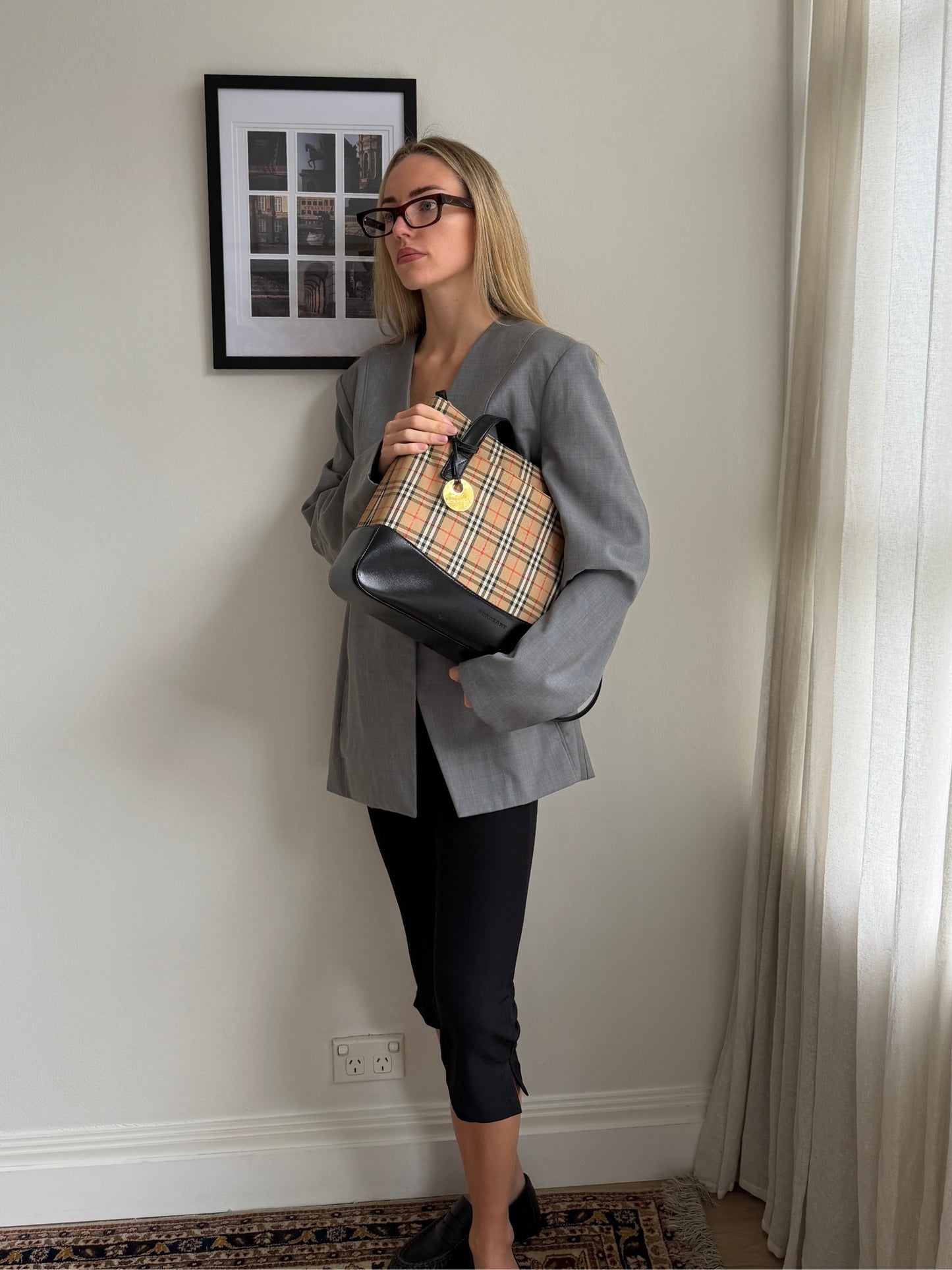 Burberry Check tote